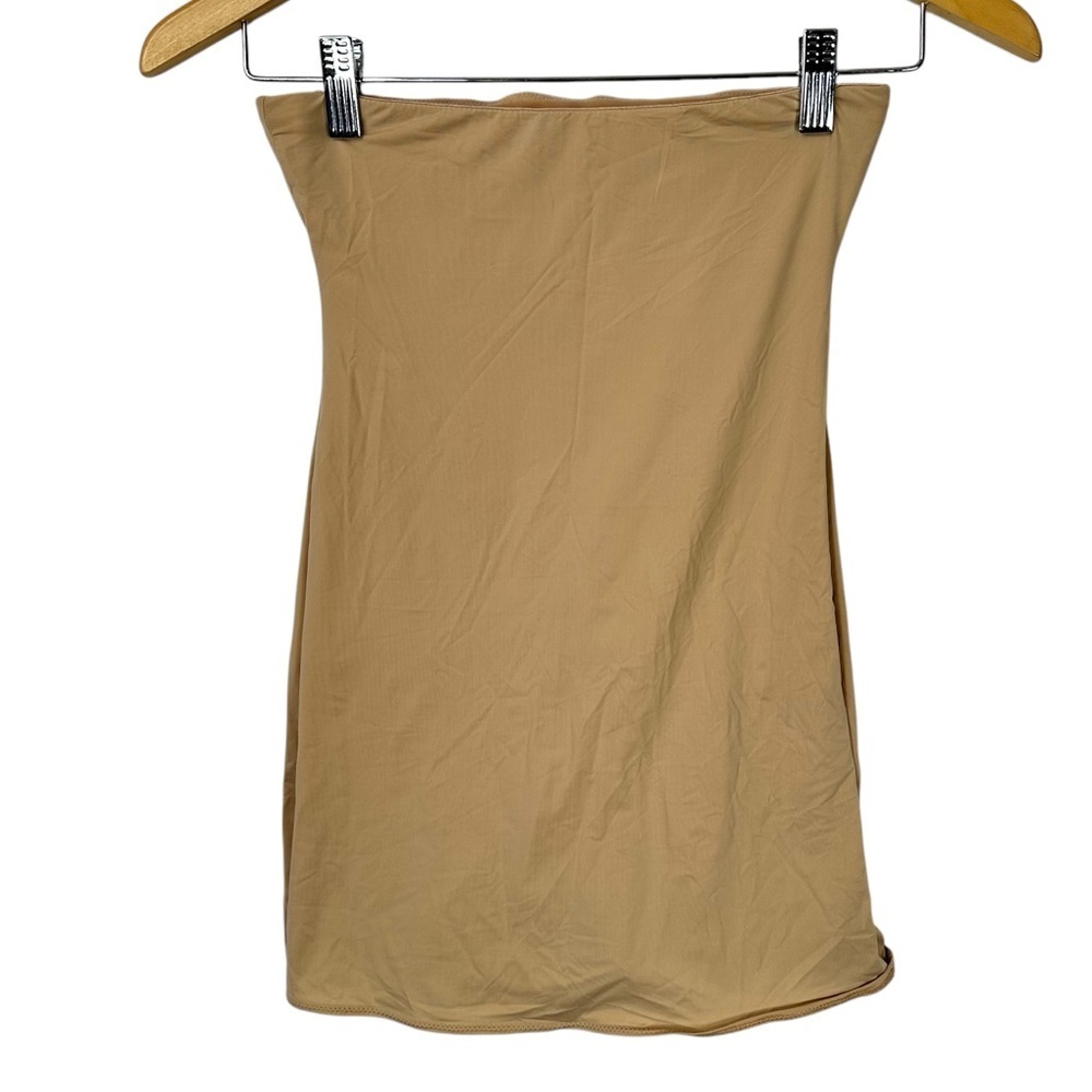 SPANX Half Slip Shapewear Medium Beige Skirt Smoother Core Base Layer Control